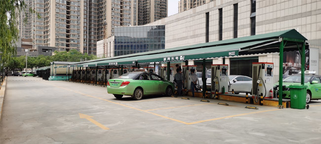 ultimo caso aziendale circa 30 insiemi delle stazioni di carico di CC 120KW a Xi'an